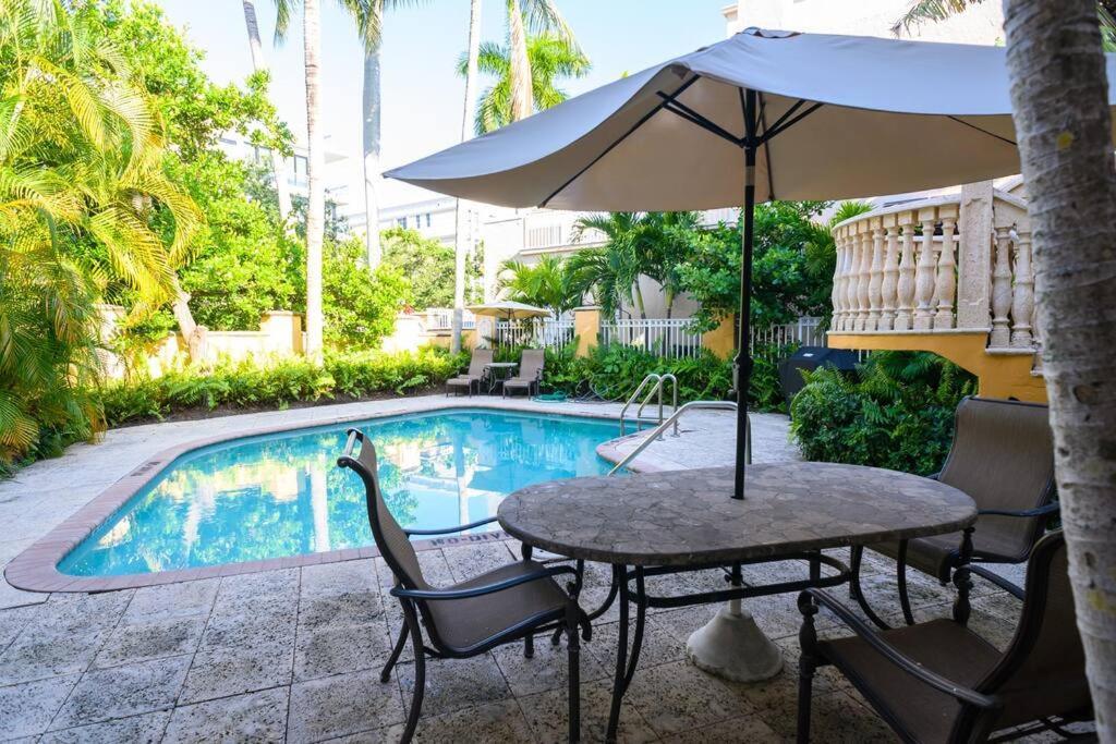 Las Olas Blvd Exclusive Apt With Waterview 포트 로더데일 외부 사진